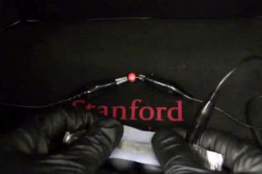 Na Uniwersytecie Stanforda opracowano elastyczną baterię