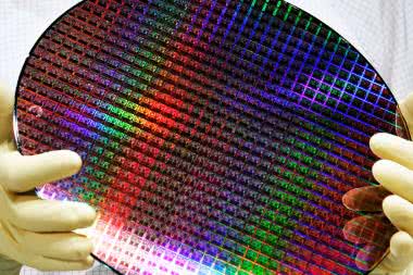 Dostawy wafli krzemowych w 2019 roku spadły o 7%