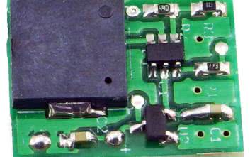 guitarVmeter - miniaturowy monitor baterii do gitary