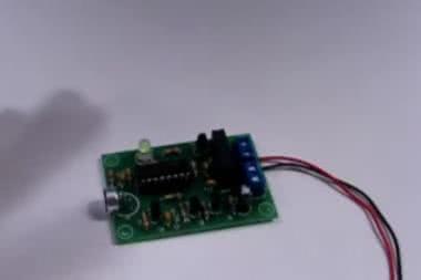 AVT721/2 - KLASKACZ-AKUSTYCZNE ZDALNE STEROWANIE - wersja z przekaźnikiem