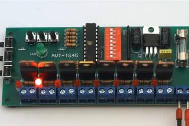 AVT1545 - Programowany sterownik świateł