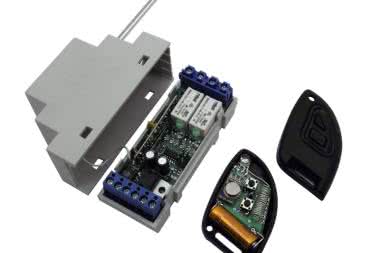 Zdalny włącznik dwukanałowy 433 MHz (230VAC/5A), AVT5455