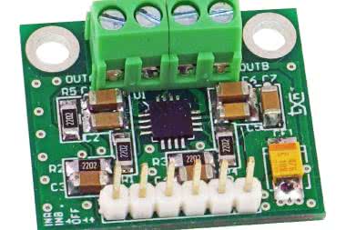 Bateryjny mini wzmacniacz mocy