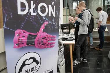 Fundacja e-Nable. Podaj światu pomocną dłoń