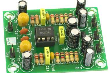 Przedwzmacniacz gramofonowy o charakterystyce RIAA