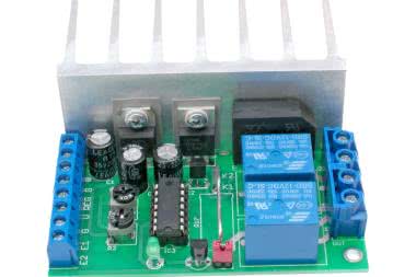 Sterownik silnika do napędu