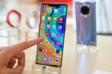 Według IDC, w 2021 roku dostawy smartfonów wzrosną o 5,5%