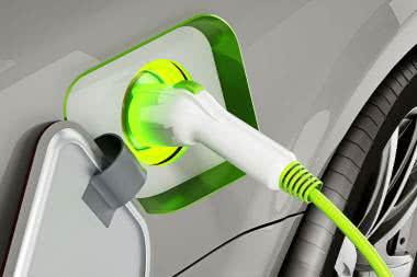 Dlaczego warto zaopatrzyć się we własną przenośną ładowarkę do auta elektrycznego?