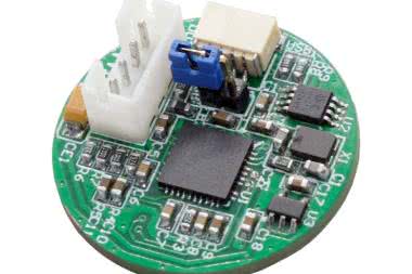 Cyfrowy stereofoniczny mikrofon z procesorem DSP