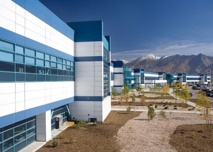 Texas Instruments przejmuje za 1,5 mld dolarów fabrykę Microna