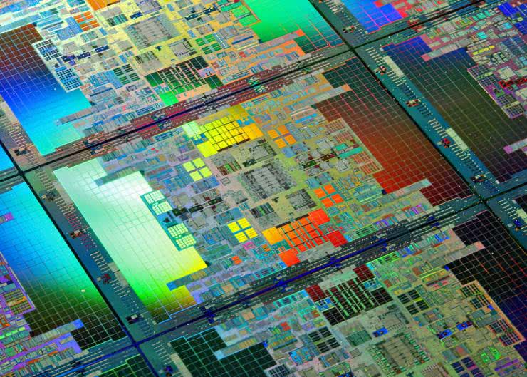Intel w pościgu technologicznym - ma pokonać rywali w 2025 roku