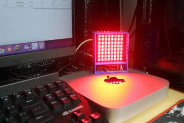 Przenośna lampa LED RGB