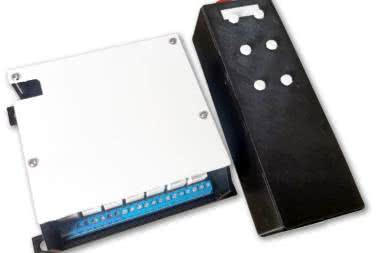 CassetteRXTX - karta przekaźników sterowanych radiowo z pilota