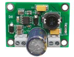 Zasilacz 5 V/1 A z szerokim zakresem napięć wejściowych