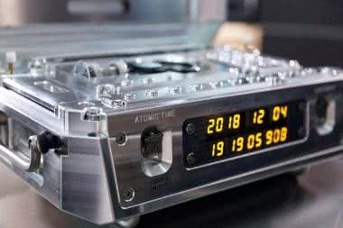 Precyzyjne źródła częstotliwości i czasu