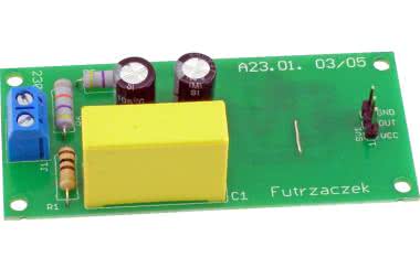 Precyzyjny detektor przejścia napięcia przez zero