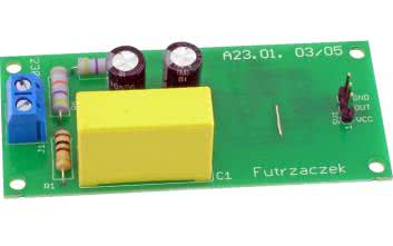 Precyzyjny detektor przejścia napięcia przez zero