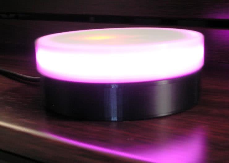 LED-owy fidget spinner