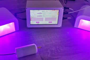 Manstation - stacja robocza do stylizacji paznokci