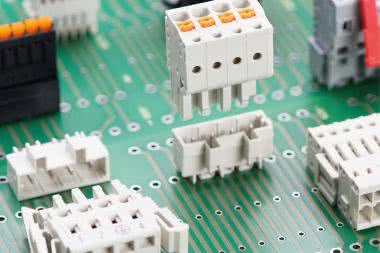 Złącza i wielowtyki do PCB