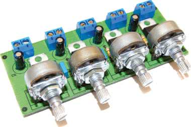 Poczwórny zasilacz warsztatowy