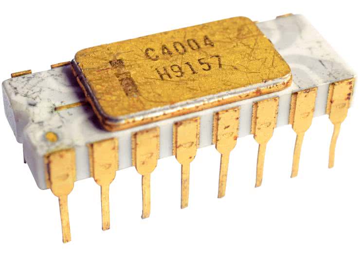 Krótka historia na jubileusz 50-lecia mikroprocesora