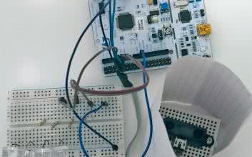 Wbudowane sieci neuronowe w STM32 (3). Sieć neuronowa rozpoznaje gesty