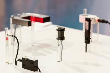 Czujniki optyczne - rodzaje i aplikacje (1). Czujniki ALS, sensory zbliżeniowe i dalmierze optyczne