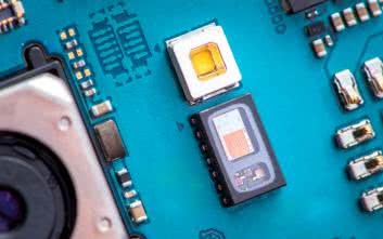 Czujniki optyczne (2). Sensory podczerwieni