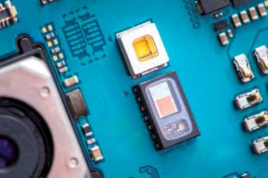 Czujniki optyczne (2). Sensory podczerwieni