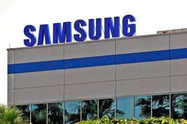 Rekordowo mały zysk Samsunga - firma ograniczy produkcję chipów