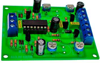 Logarytmujący sterownik wychyłowych wskaźników wysterowania