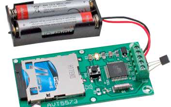 Nieskomplikowany termometr-rejestrator