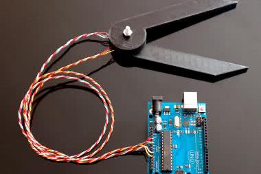 Cyfrowy miernik kąta z magnesami neodymowymi na Arduino