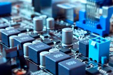 Urządzenia zasilające (4). Praktyczne przykłady aplikacji zasilaczy impulsowych