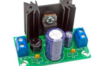 Uniwersalny moduł zasilający