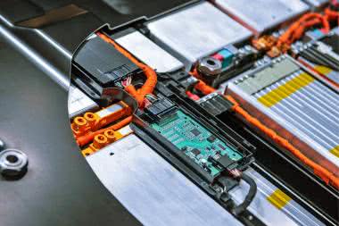 Spadają ceny kobaltu stosowanego w akumulatorach pojazdów elektrycznych