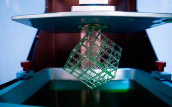 Technika spiekania laserowego w produkcji obudów dla elektroniki. Produkcja obudów nie tylko z tworzyw sztucznych