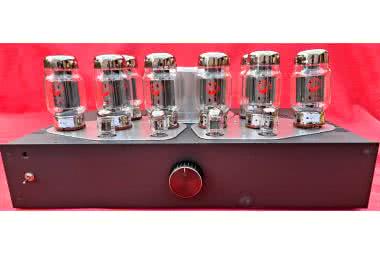 Wzmacniacz lampowy o mocy 2×80 W z katodowym sprzężeniem zwrotnym