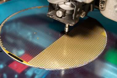 W sierpniu sprzedaż półprzewodników na świecie wzrosła, ale w samej Europie spadła