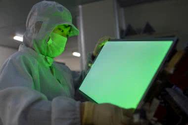 Stopień wykorzystania fabryk wyświetlaczy spadnie do 68%