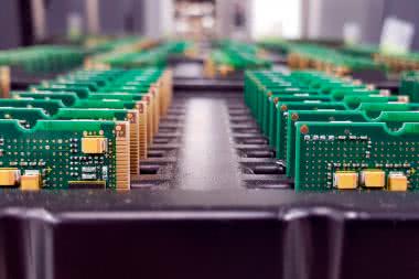 Kompleksowe usługi montażu PCB w ofercie PCBWay