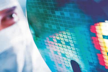 Inwestycje napędzają wzrost na wartym wiele miliardów dolarów rynku SiC