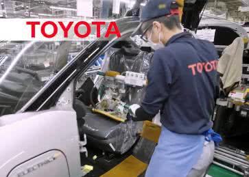 Toyota zainwestuje 2 bln jenów w łańcuch dostaw, EV i SDV