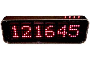 matrixClock – efektowny zegar stołowy (1)