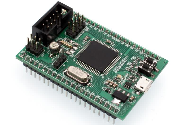 Zestaw uruchomieniowy z mikrokontrolerem ATXMega256A3U