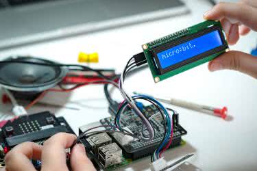 Modułowe ekosystemy edukacyjne i ewaluacyjne