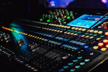 Wejścia różnicowe w urządzeniach audio