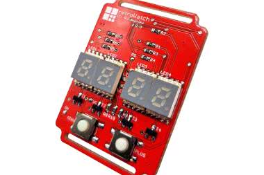 retroWatch – zegarek naręczny w stylu retro