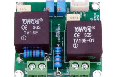 Przetwornik napięcia i prądu przemiennego TRMS z układem LTC1966